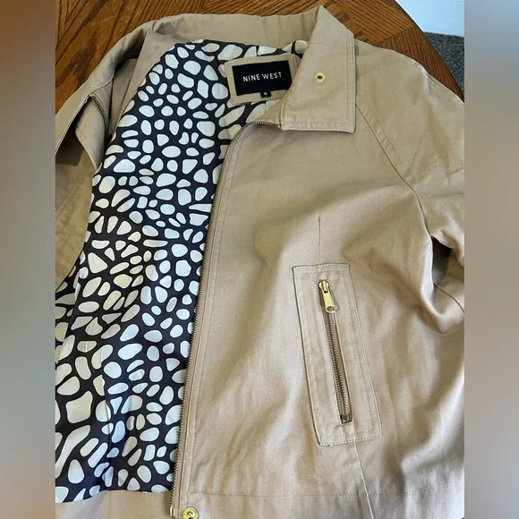 Nine West Tan Trench - Picture 9 of 11